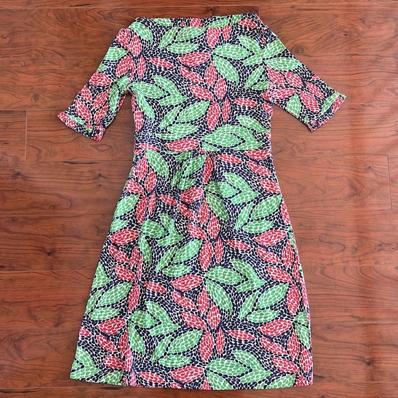 Lilly Pulitzer Green and Blue Silk Blend Half Sleeve Midi Pleated A Line Dress - Picture 8 of 8